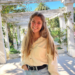 Meet your Posher, Jillian